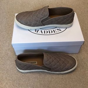 Steve Madden Grey Ecentrcq Sneakers
